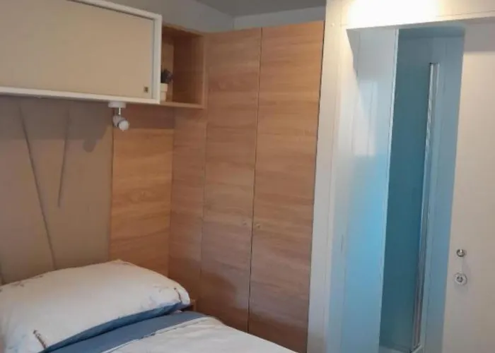 Mobile Laguna Biograd Na Moru
